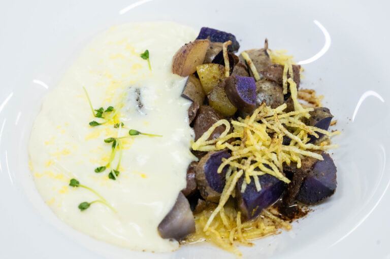 CLUB GOURMET -132