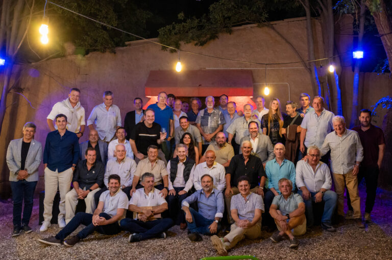 CLUB GOURMET ( PETRONA )-149