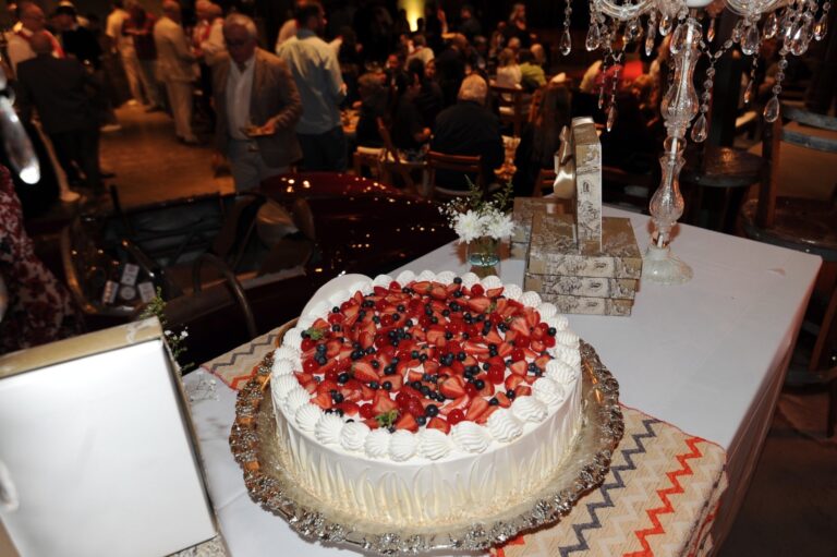 b2cae287-0810-471b-94bf-ccbd27273942