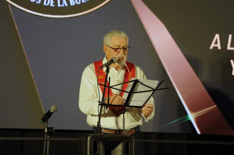 f97e2e34-2790-4e20-ac4e-83b1609e5176