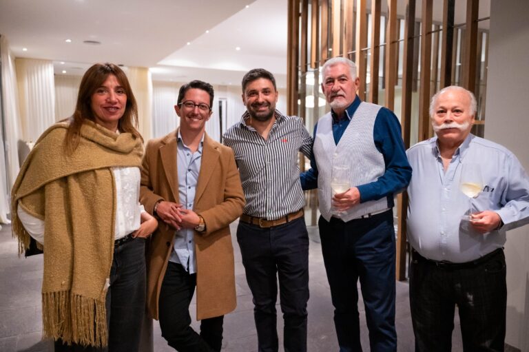 221629da-89b9-4b64-910b-904296a8c307