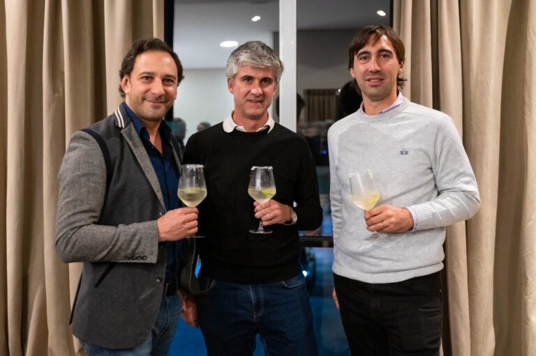 3e460f37-ddd9-4284-8018-efc52a53c221