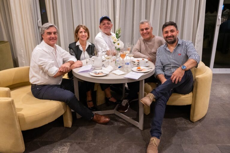 6dfe8496-010d-4969-a87b-922d77d06391